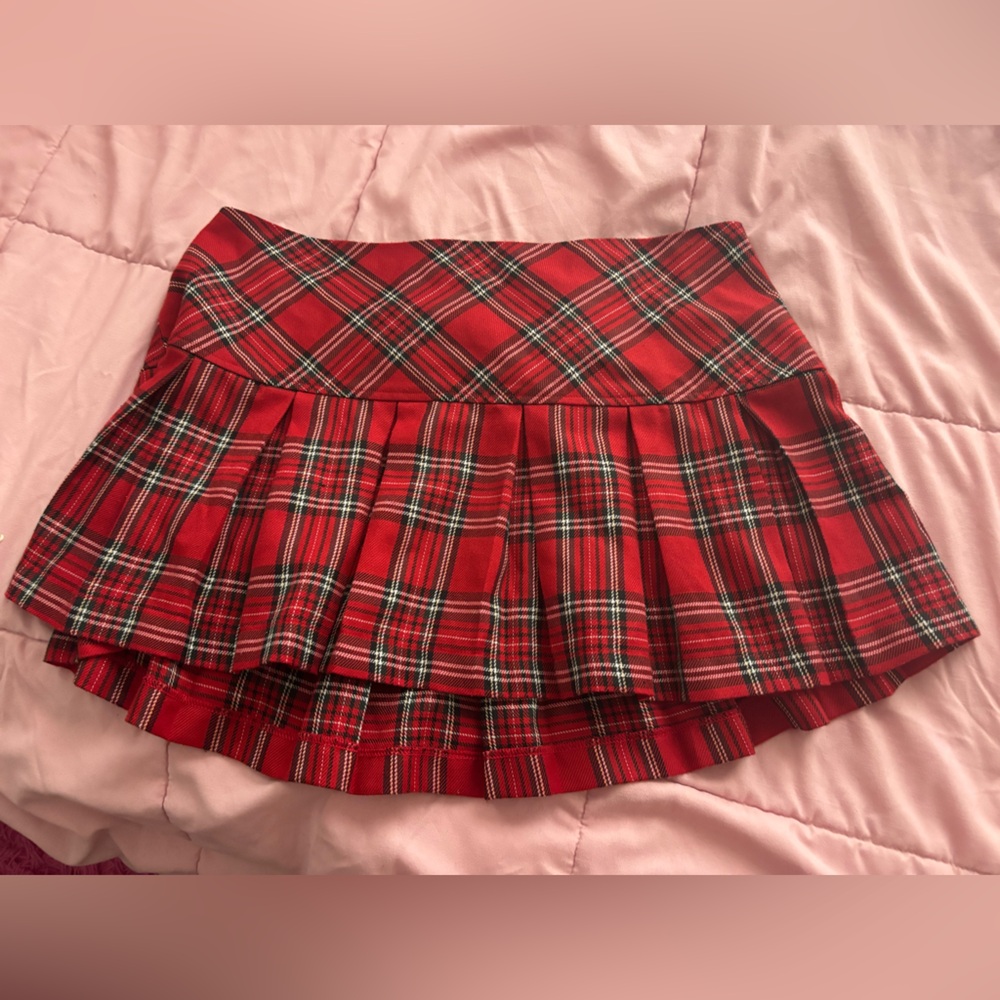 mini skirt